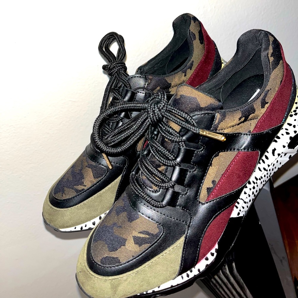 Steve Madden sneakers👟